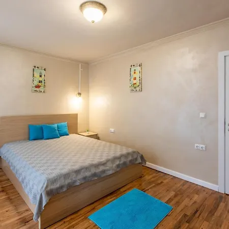 Blue тerrace Center 瓦爾納