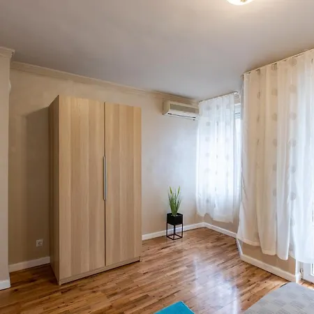 Blue тerrace Center