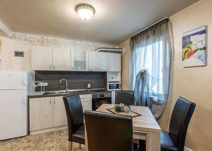 Blue тerrace Center Apartment